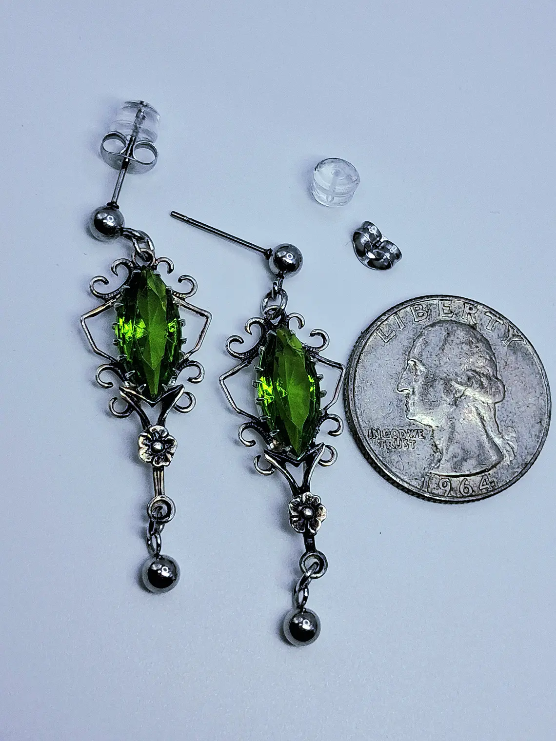 Beautiful, floral Tourmaline green Uranium glass earrings -         #Be086 5