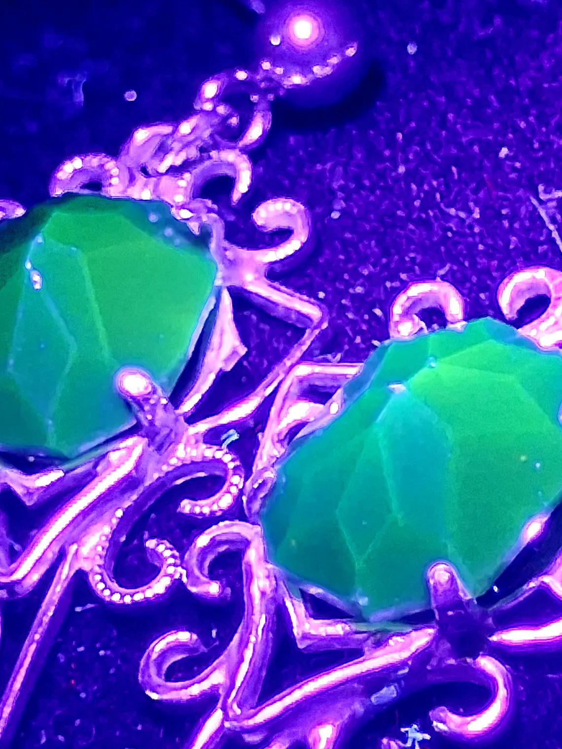 Art deco style Rare Black topaz uranium glass earrings -         #Be087 6