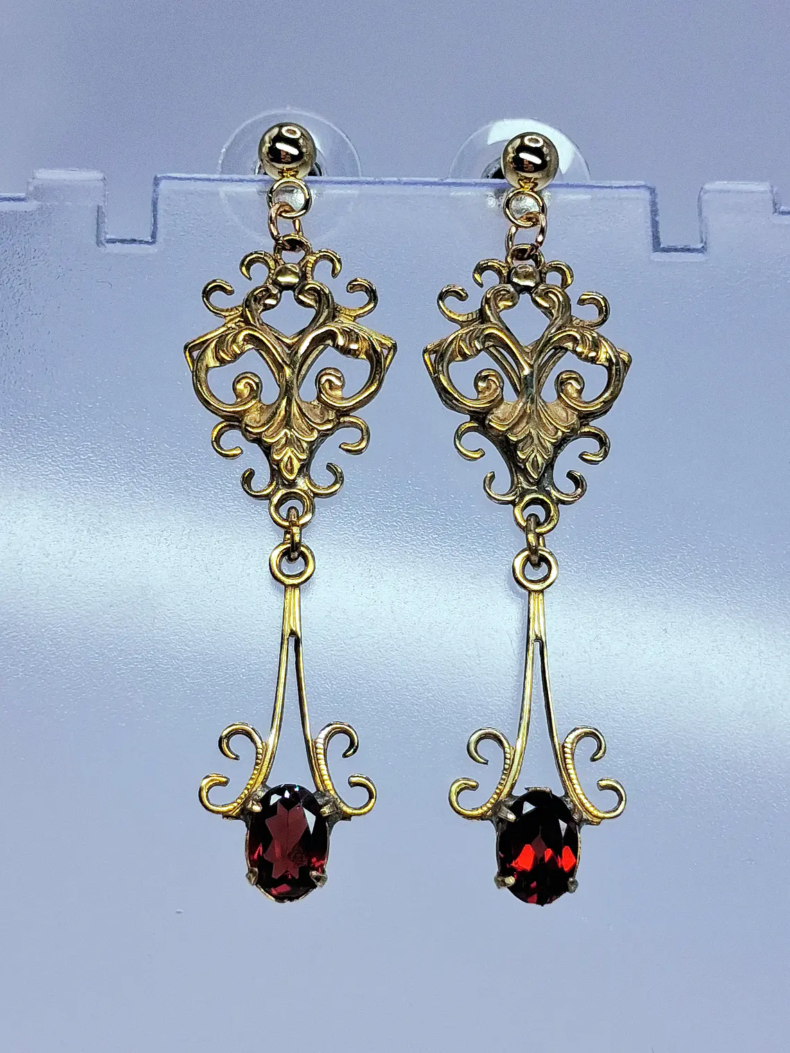 Beautiful feminine Victorian style Red garnet earrings -         Be089 4
