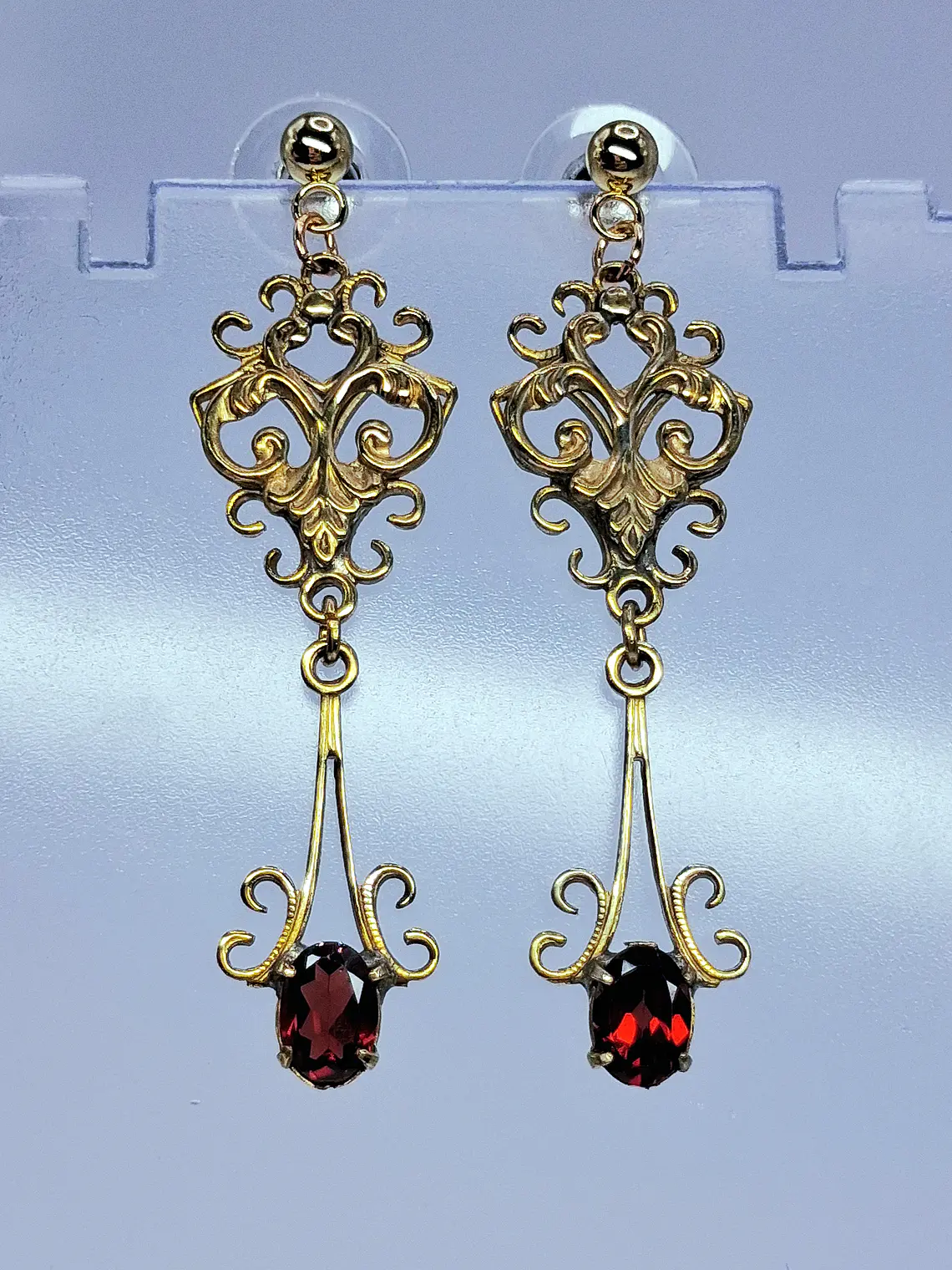 Beautiful feminine Victorian style Red garnet earrings -         Be089 3