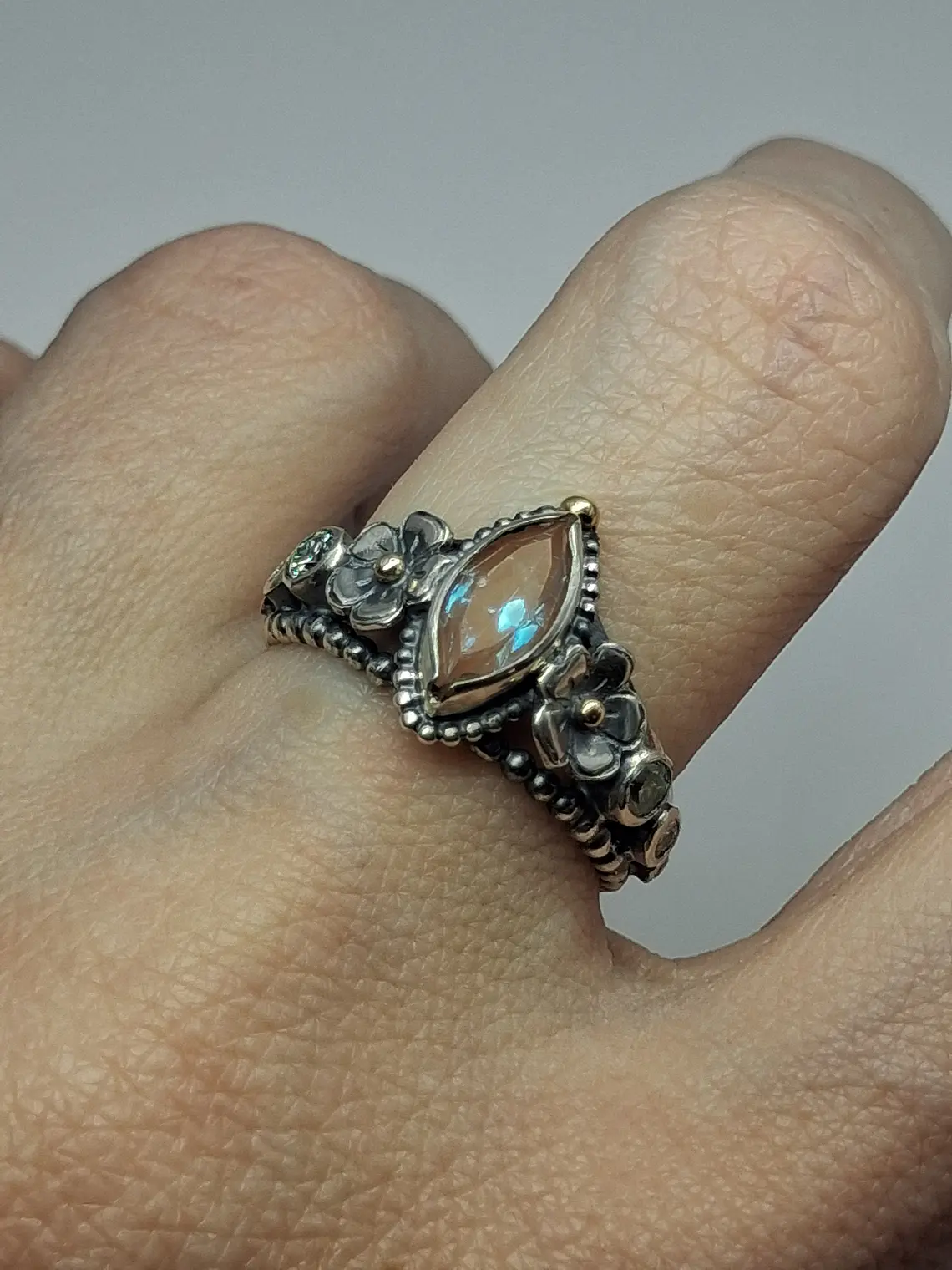Amazing genuine Saphiret & Moisonite ring, Sterling and gold - Made to Order 2