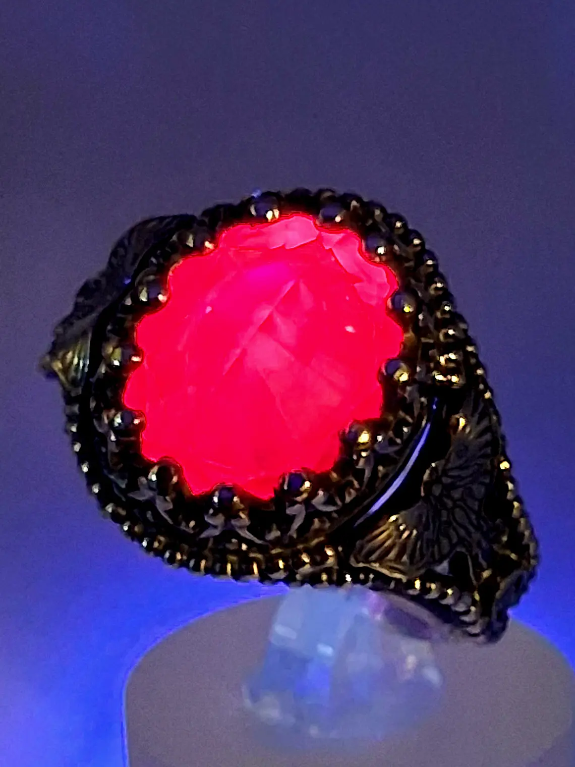 Sz8 - Beautiful & Gothic - Purple sapphire Luna moth ring - Sterling - Video 9