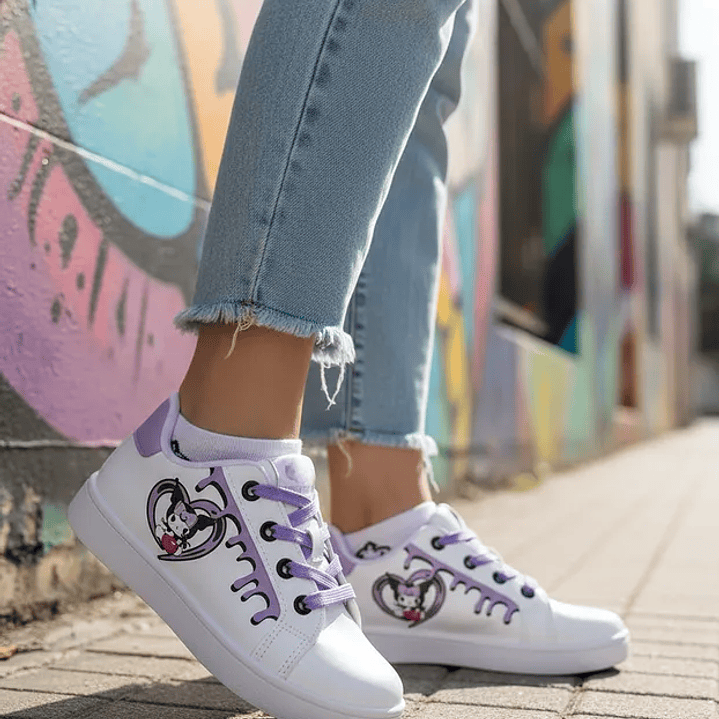 Zapatillas Sanrio Kuromi 1