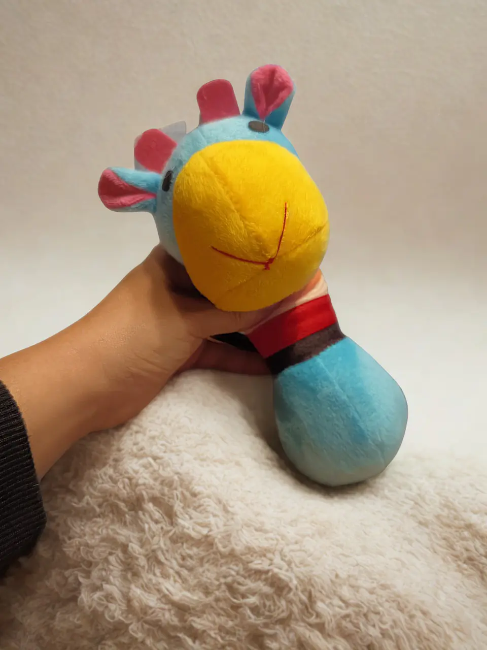 Peluches Alargados Multicolores para Perros 2