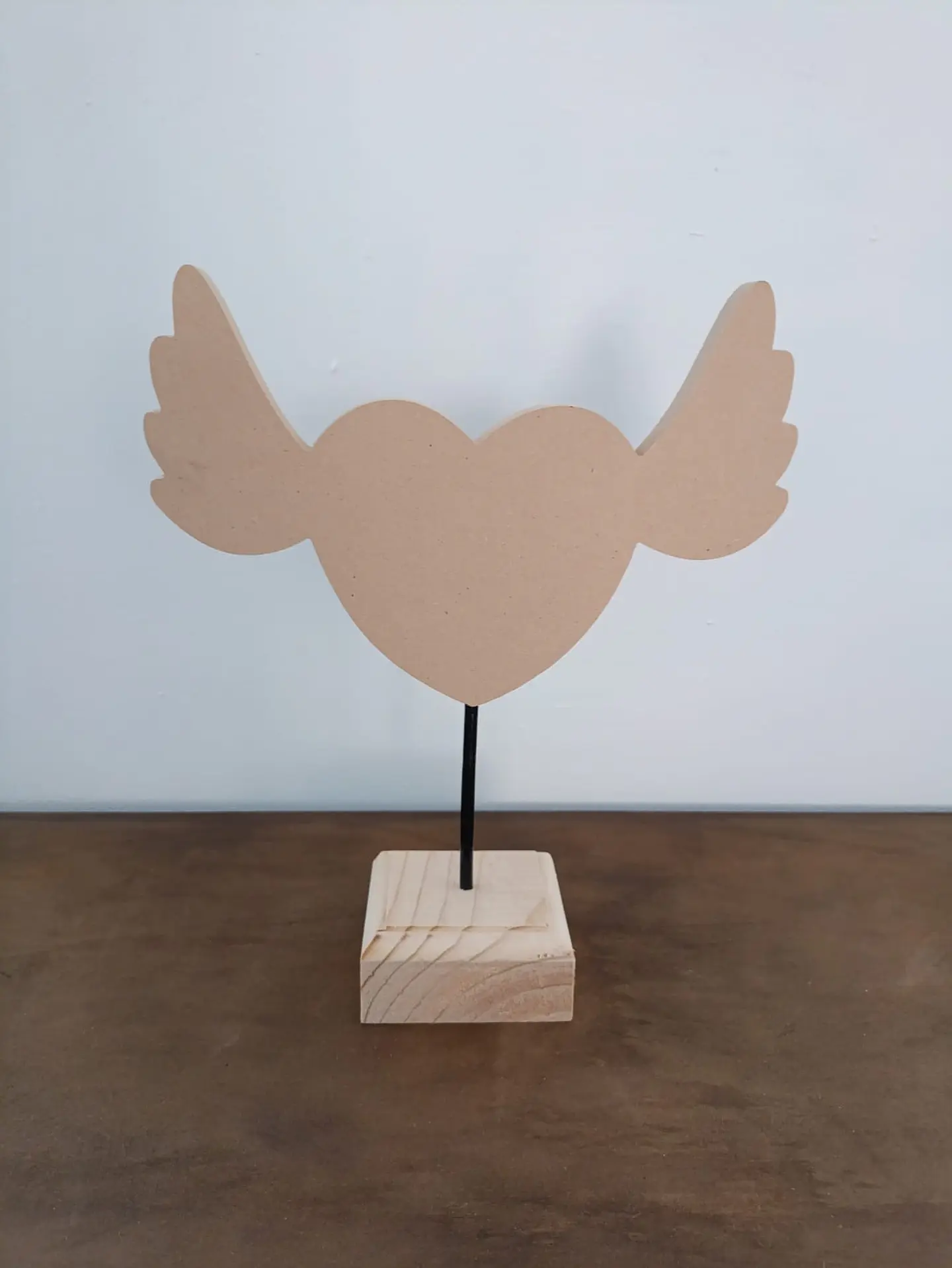 PEDESTAL CORAZON ALADO 3 1