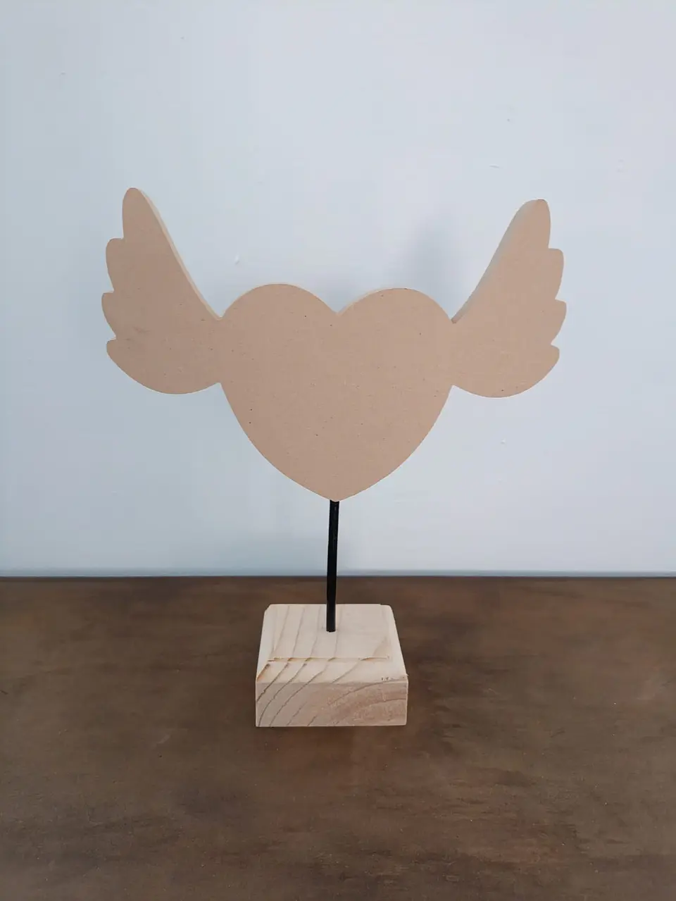 PEDESTAL CORAZON ALADO 3 1