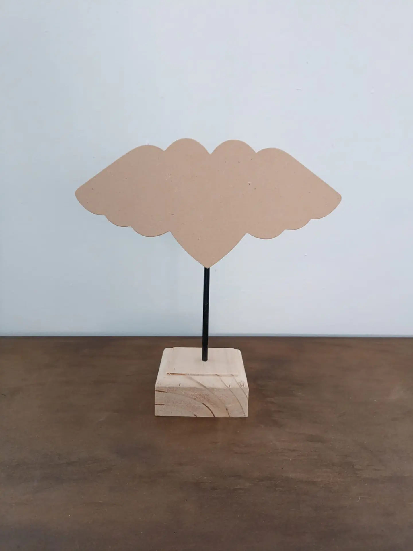 PEDESTAL CORAZON ALADO 4 1