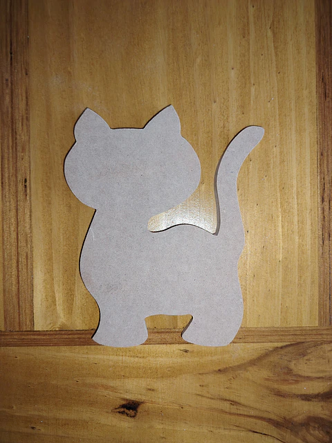 GATO PEQUEÑO