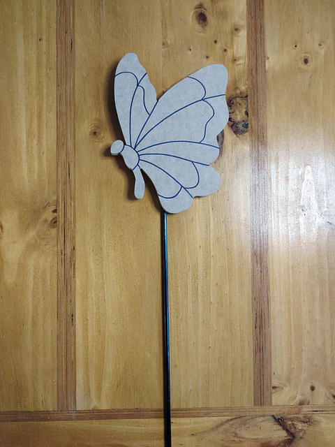 TUTOR MARIPOSA DE LADO
