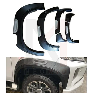 EXTENSION TAPABARRO ESTILO GRIS MITSUBISHI L200 2019-2023 NEGRO