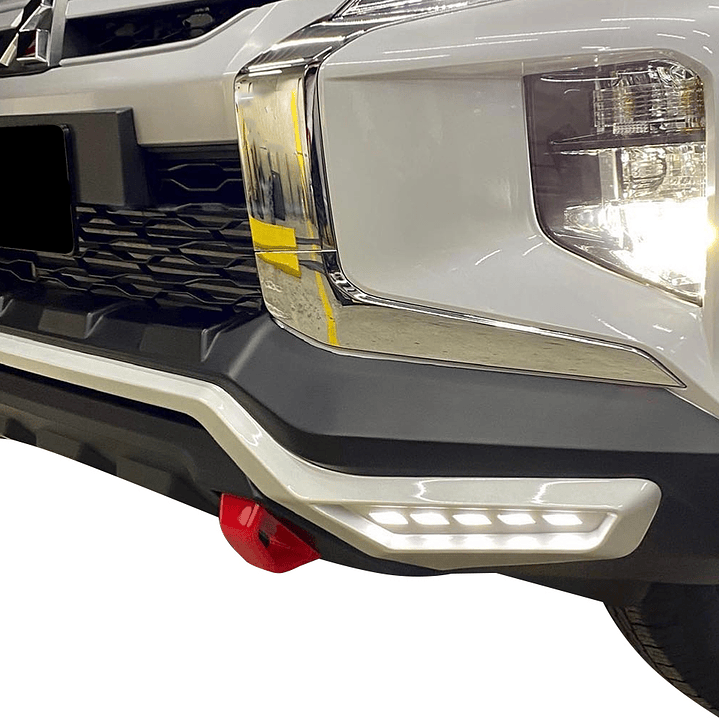 DEFENSA BUMPER DELANTERO PLASTICO ABS MITSUBISHI L200 2019-2023 BICOLOR 1