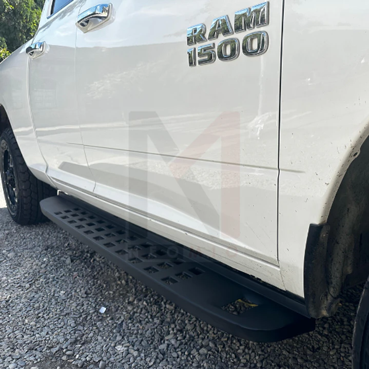 PISADERA RAPTOR METALICO HEAVY DUTY TEXTURADO SIN LOGO 6