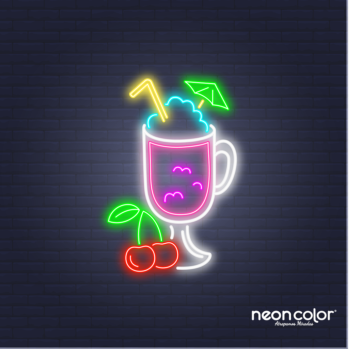 Copa Cocktail Berries 1