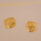 Aretes Dorados Romboides de Diseño Texturizado - Miniatura 3