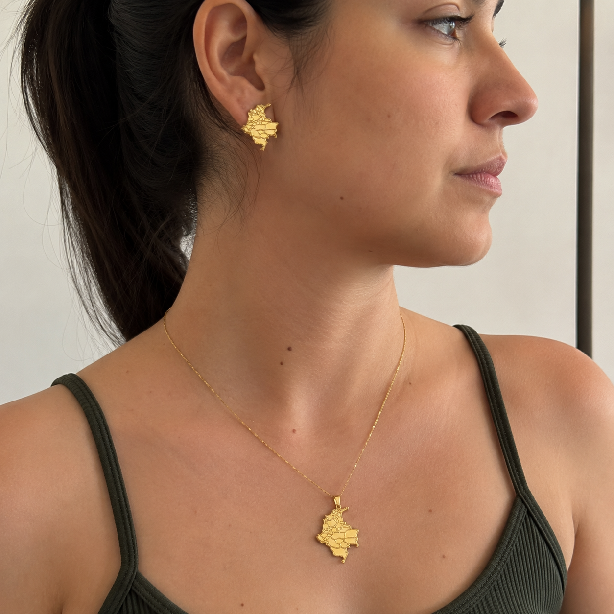 Set Mapa de Colombia Baño de Oro 18k 2