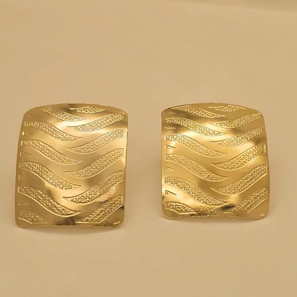 Aretes Rectangulares Ondas Doradas 1