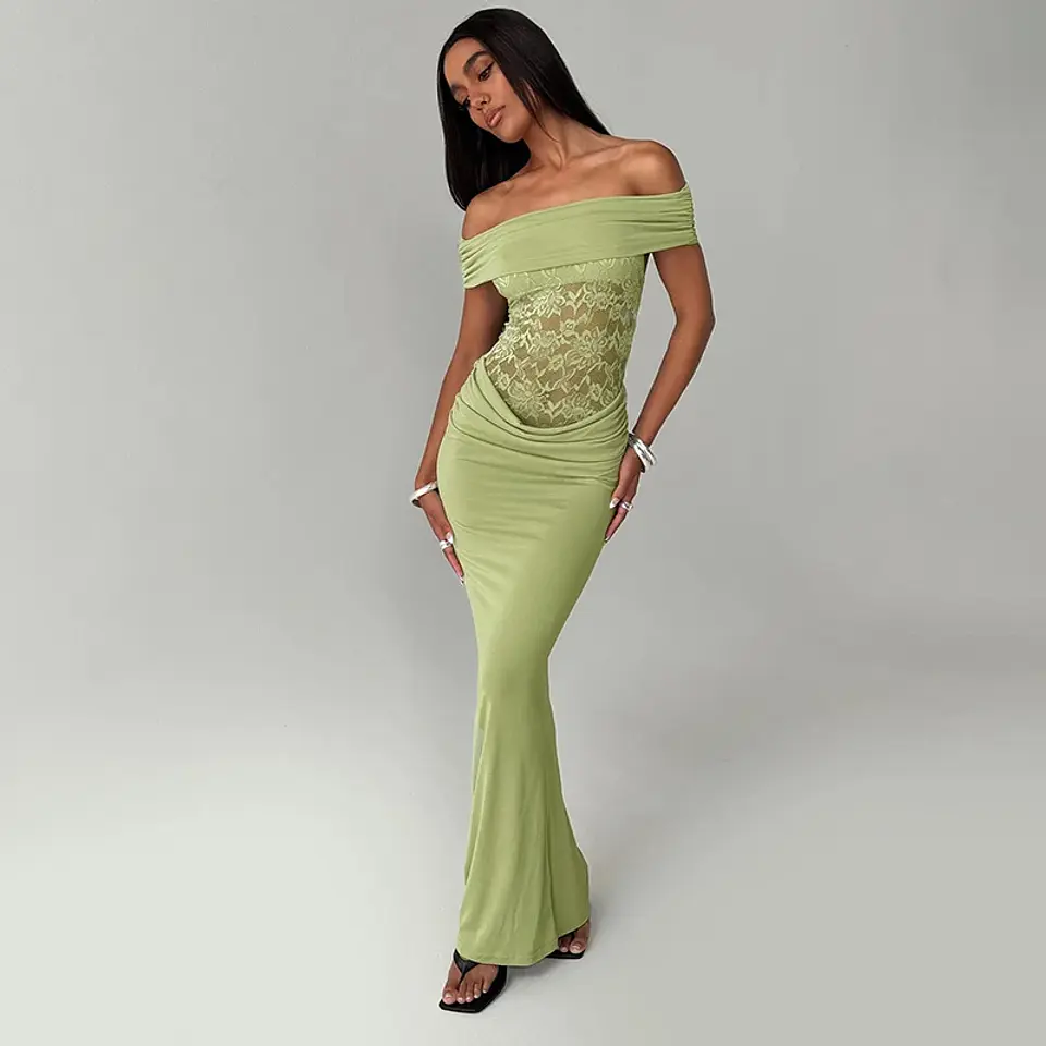 Vestido largo con hombros descubiertos 3