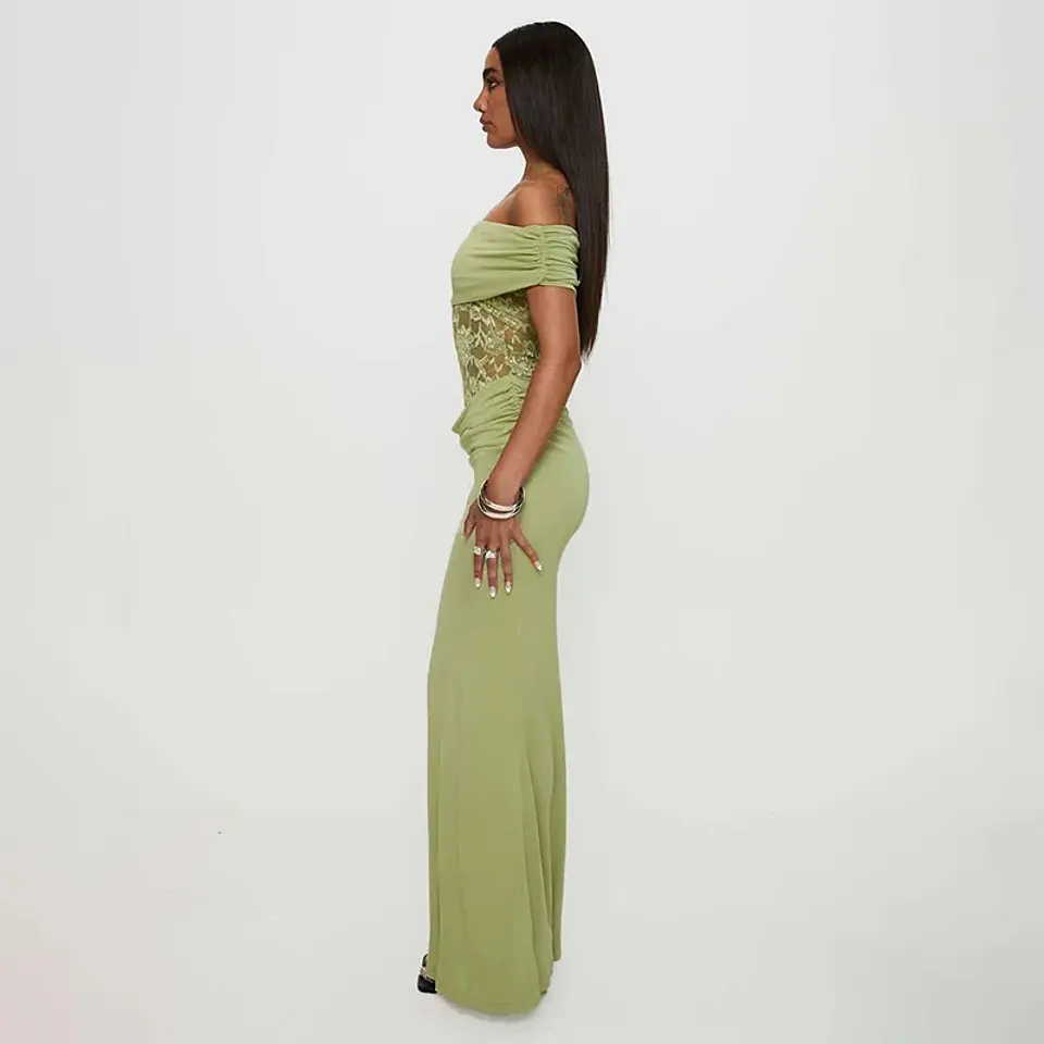 Vestido largo con hombros descubiertos 4