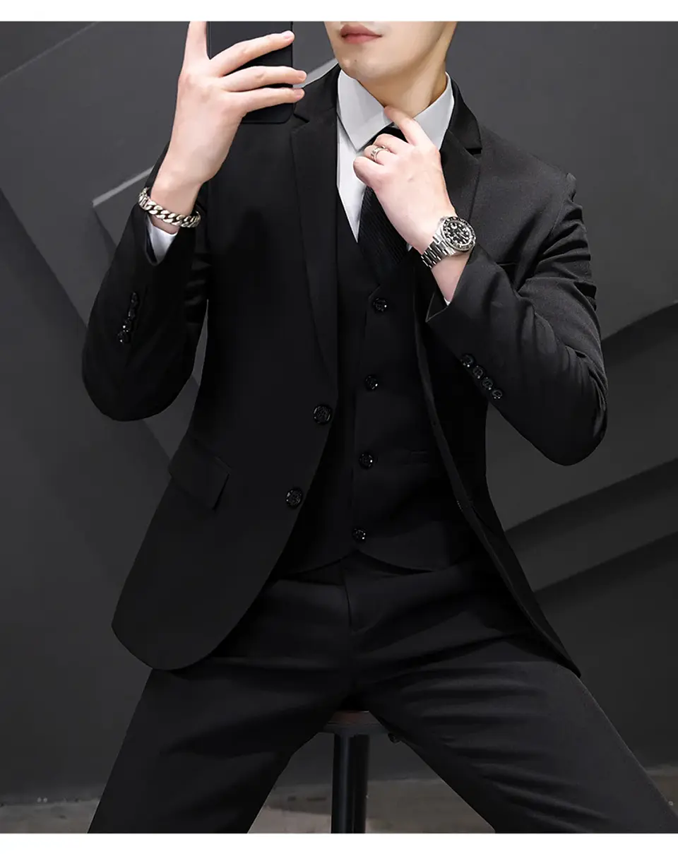 Conjunto de traje de tres piezas para hombre 24
