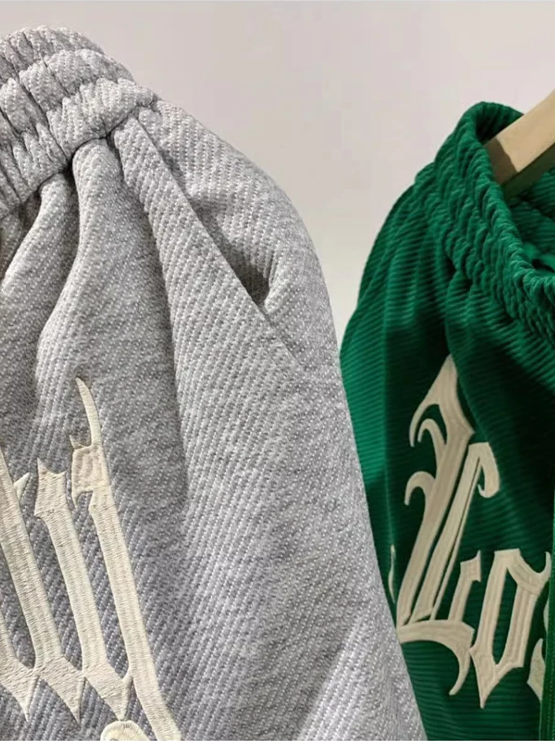 Pantalones cortos holgados informales con estampado de letras 4