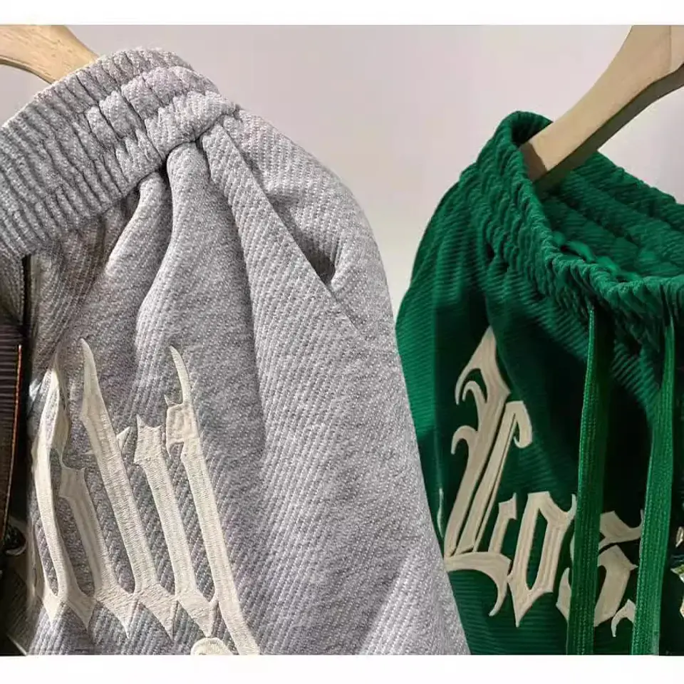 Pantalones cortos holgados informales con estampado de letras 9