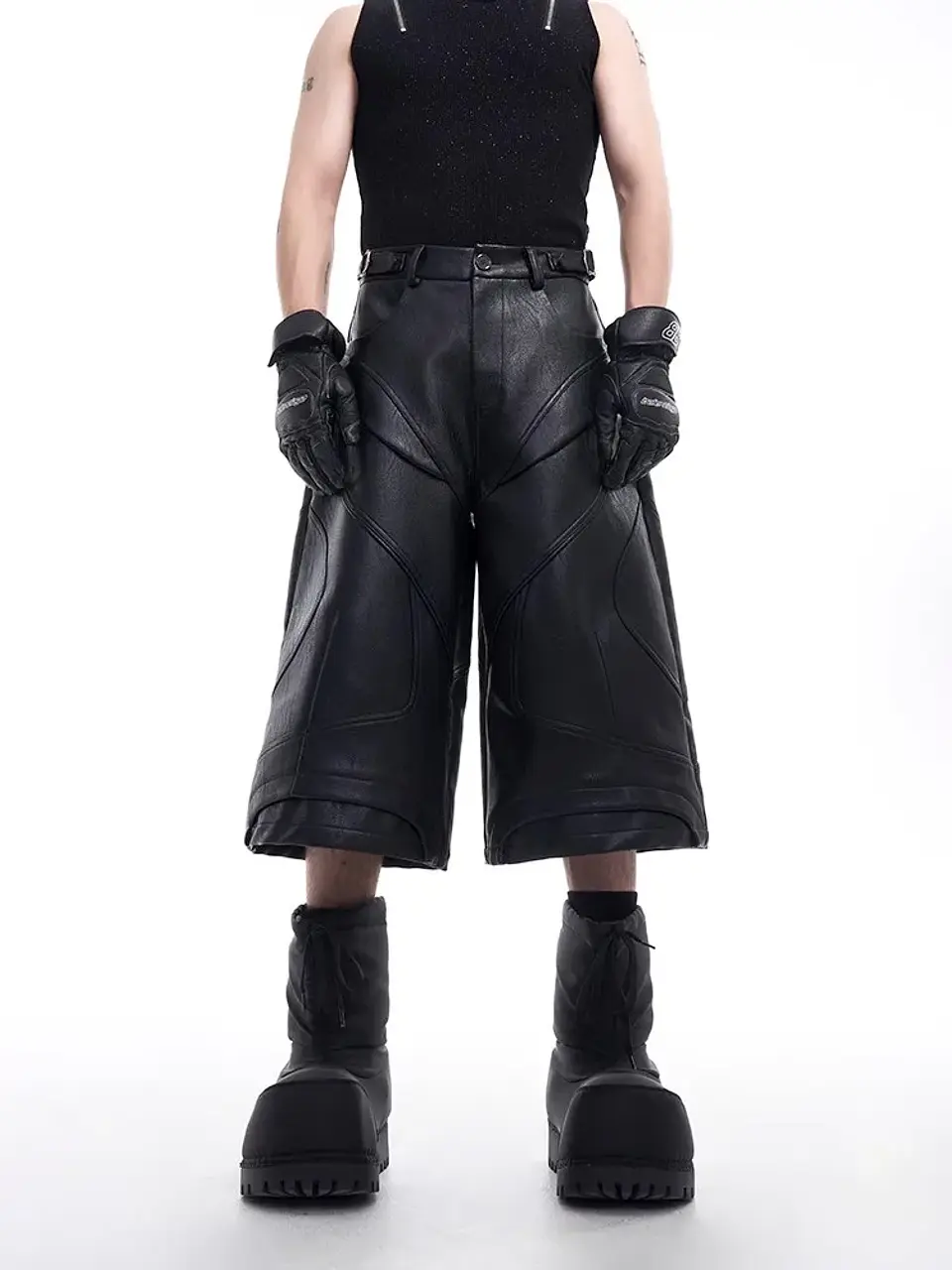 Pantalones cortos de piel sintética negra 2