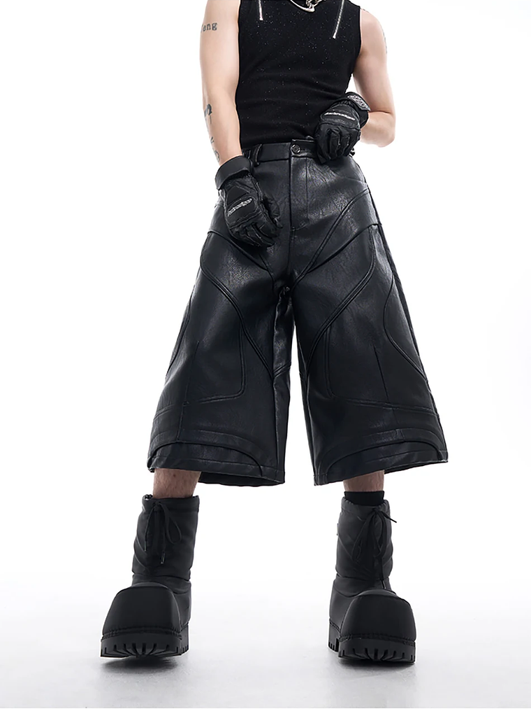 Pantalones cortos de piel sintética negra 9