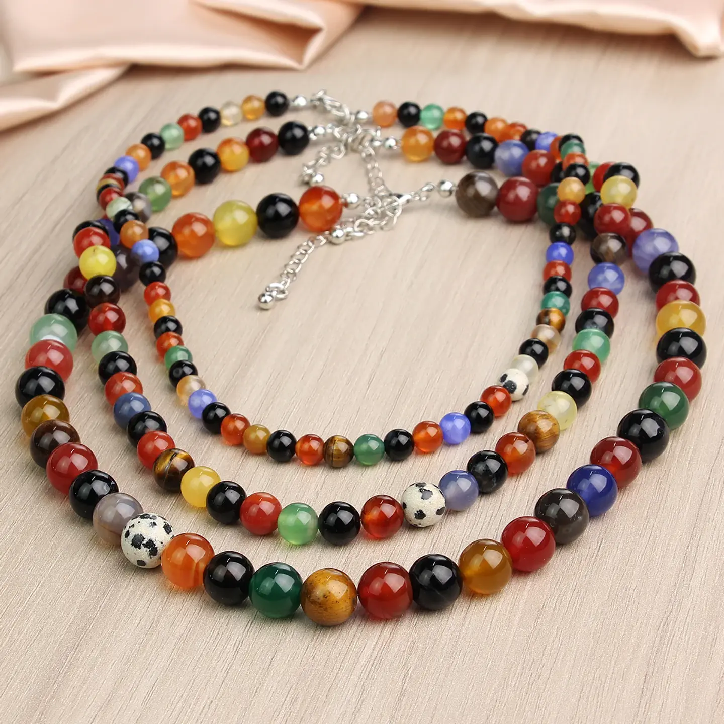 Collar redondo de cornalina de colores de piedra natural 12