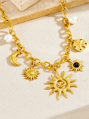 Collar con colgante de estrella de mar, luna y sol dorado, moderno y elegante, de acero inoxidable 