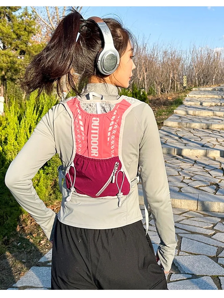 Chaleco de hidratación reflectante para correr 17