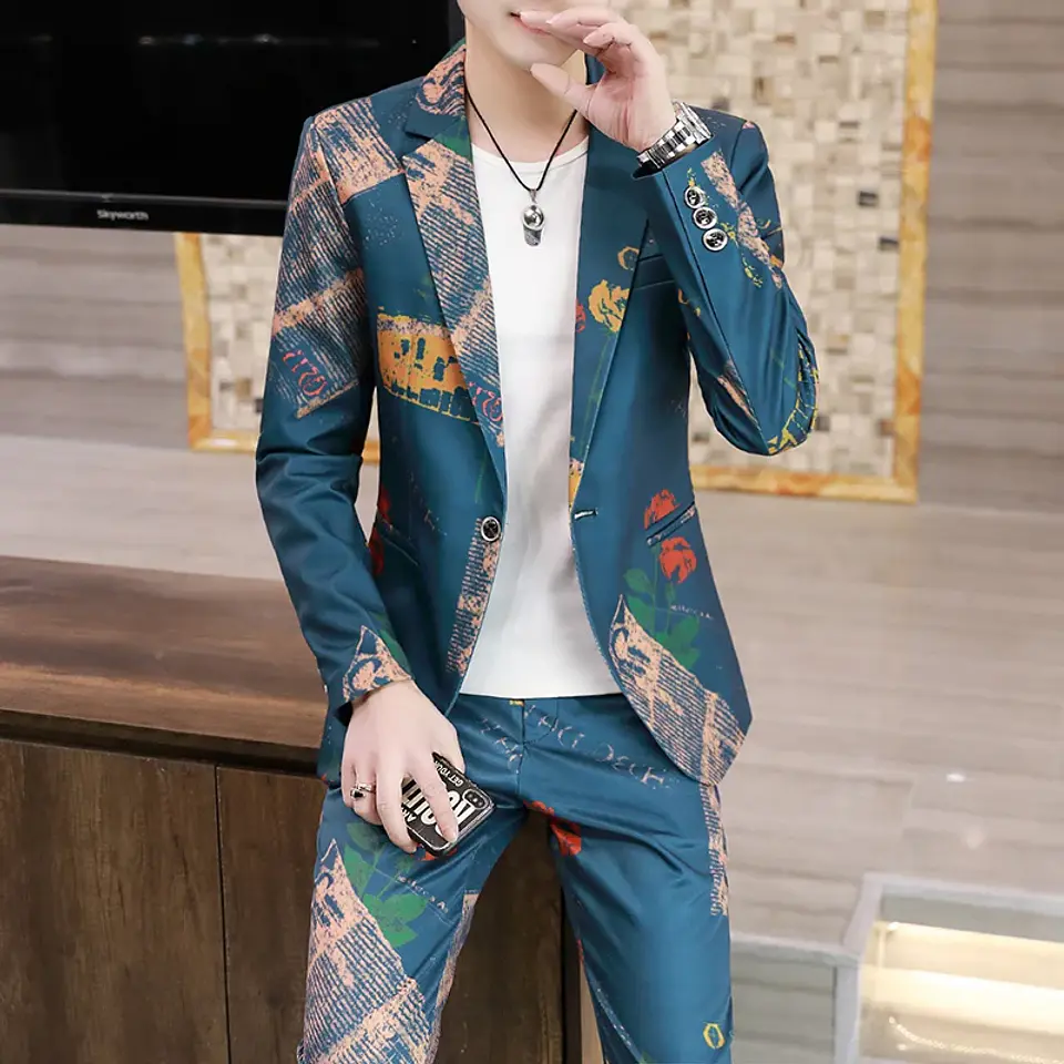 Elegante traje completo 2