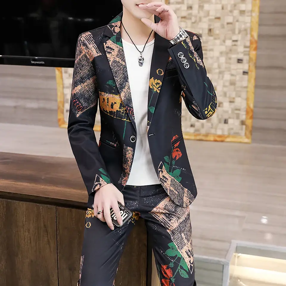 Elegante traje completo 3