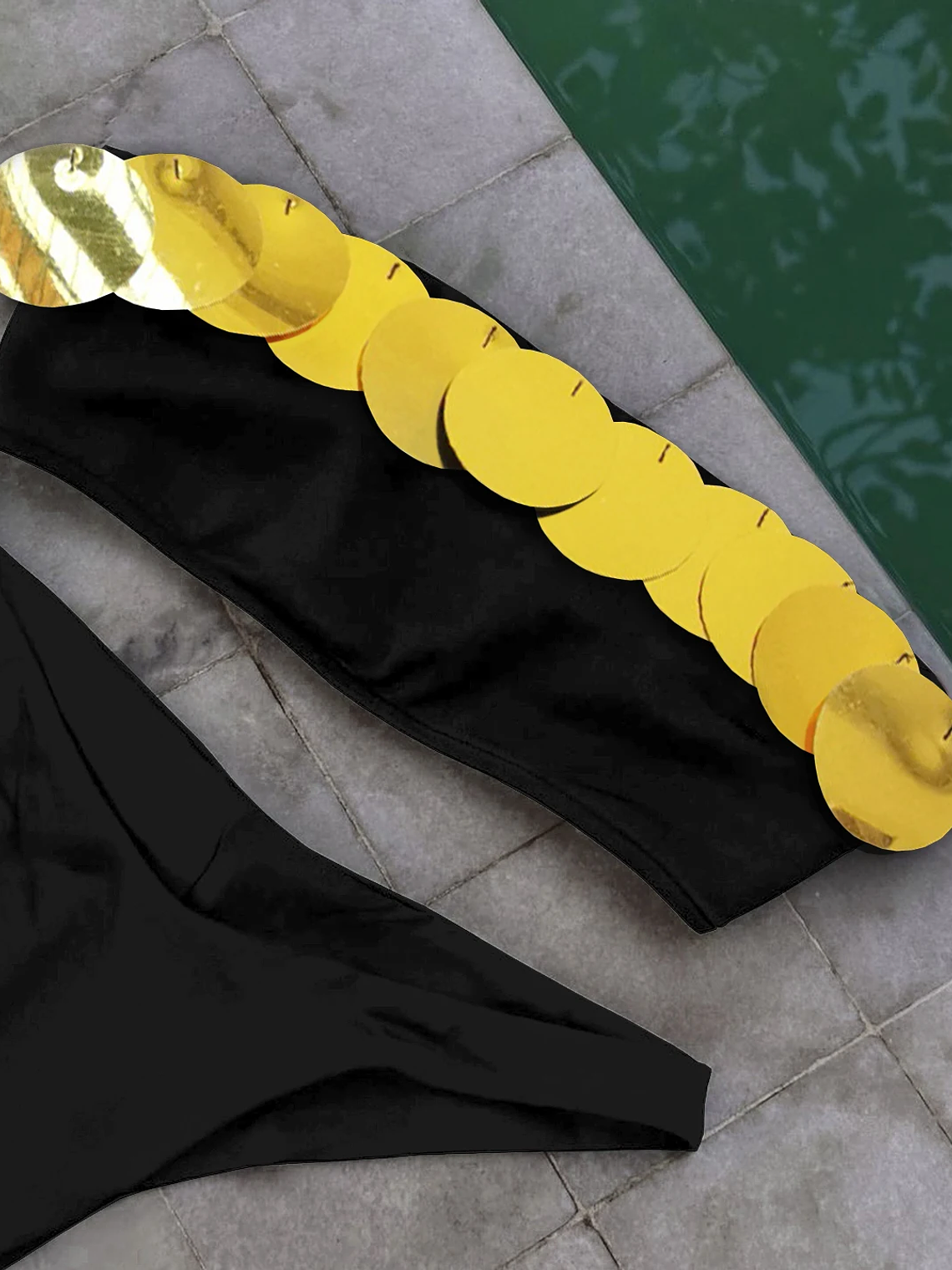 traje de baño femenino variedad 11