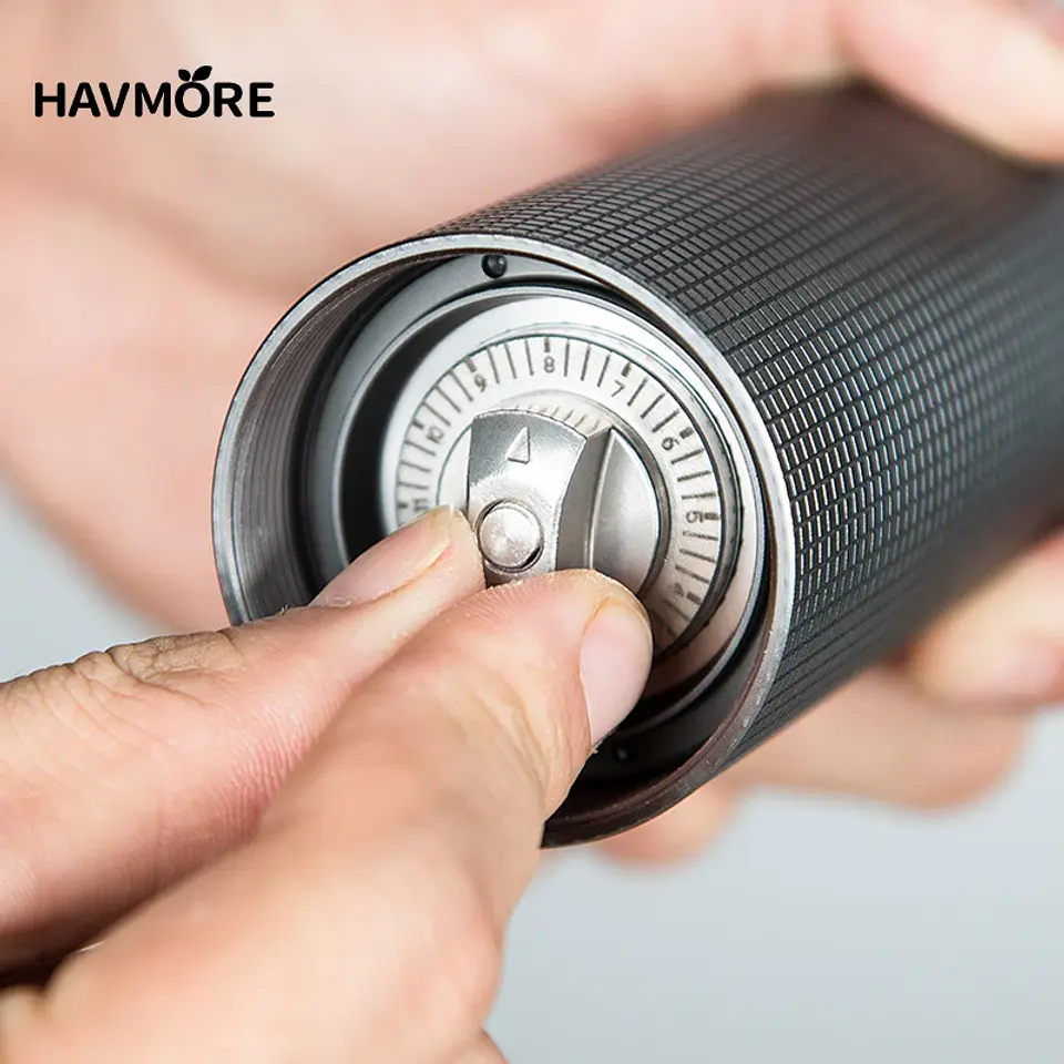Professional Manual Coffee Grinder Upgrade All-metal Body  Anti-slip Design Portable Grinder Burr Inside 5