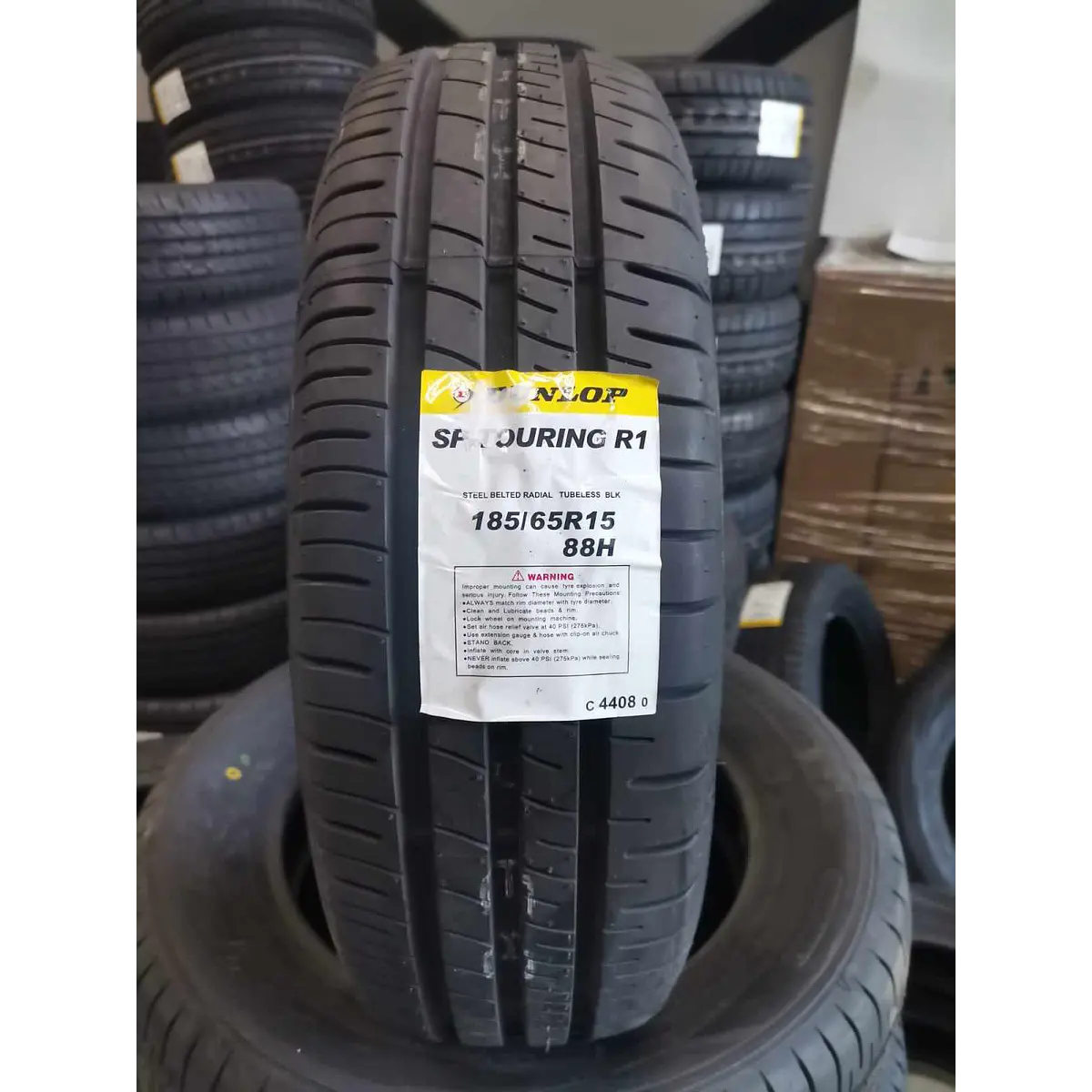 NEUMATICO 185/65R15 DUNLOP SP TOURING R1 88H