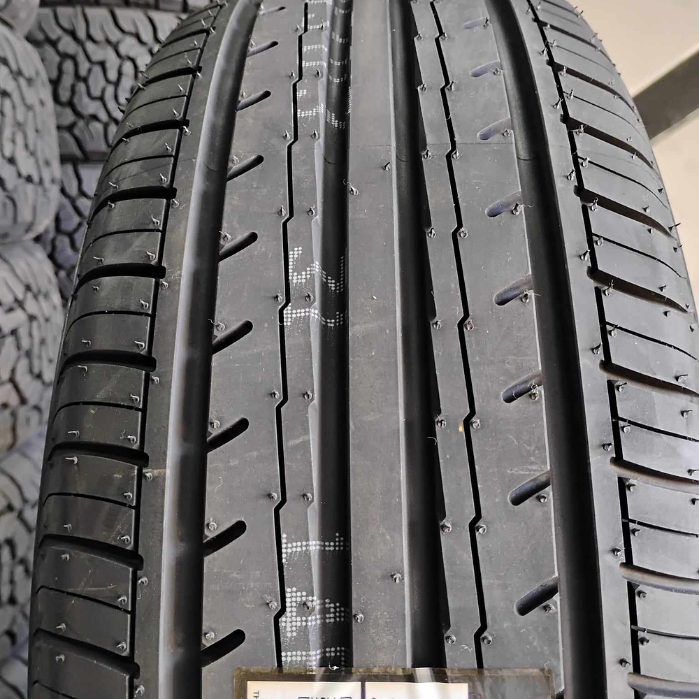 NEUMATICO 225/55R18 98V YOKOHAMA BLUEARTH ES32 