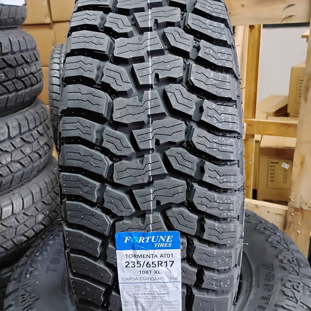 Neumático 235/65R17 108T Fortune Tormenta AT01