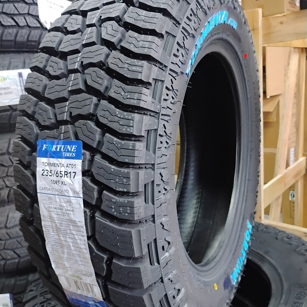 Neumático 235/65R17 108T Fortune Tormenta AT01