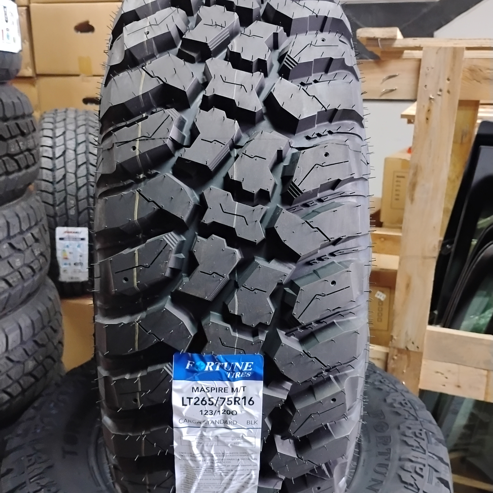 Neumático 265/75R16 123Q Fortune Maspire M/T