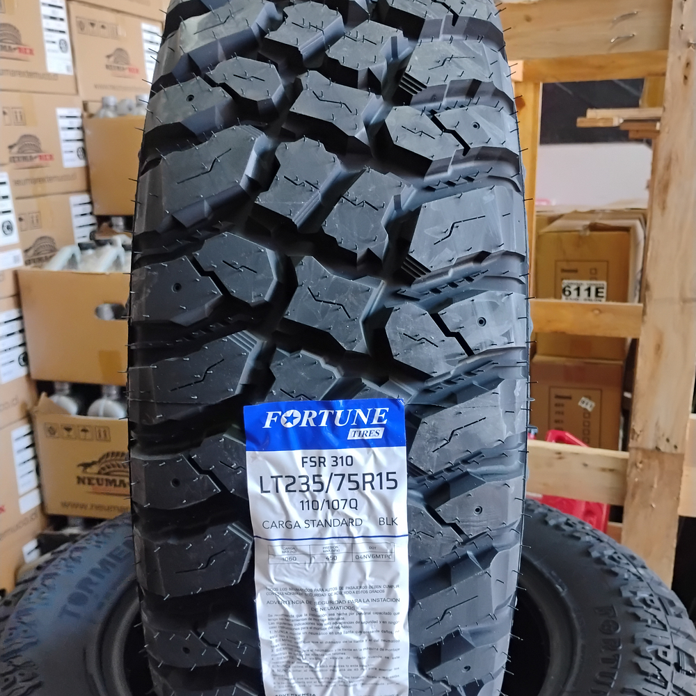 NEUMATICO 235/75R15  110/107Q 8PR FORTUNE MT FSR310