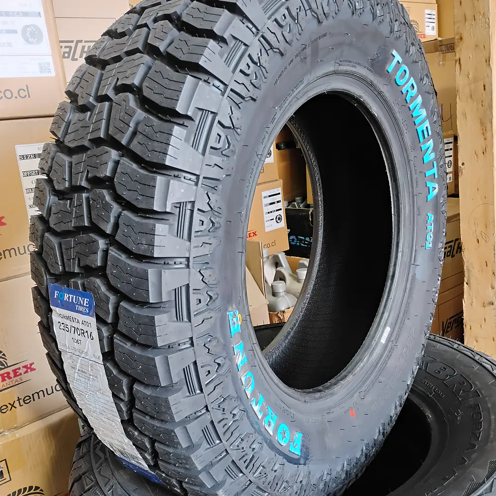 Neumático 235/70R16 106T FORTUNE TORMENTA AT01