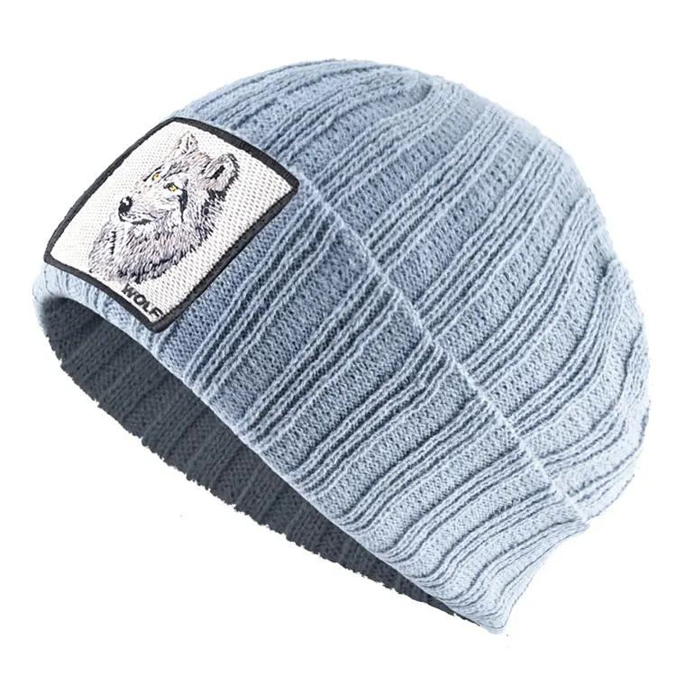Gorro Lobo Bordado 2