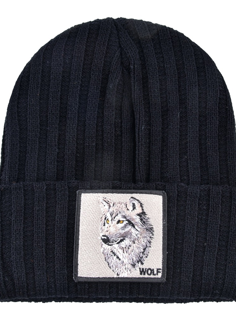 Gorro Lobo Bordado 10