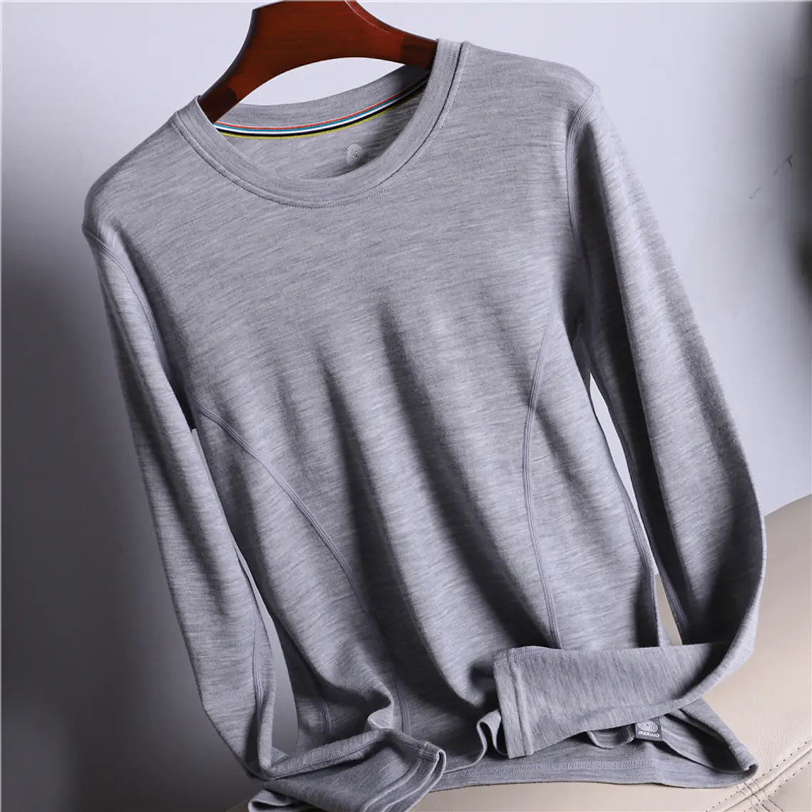 Primera Capa Superior Lana Merino 245 g. Mujer 6