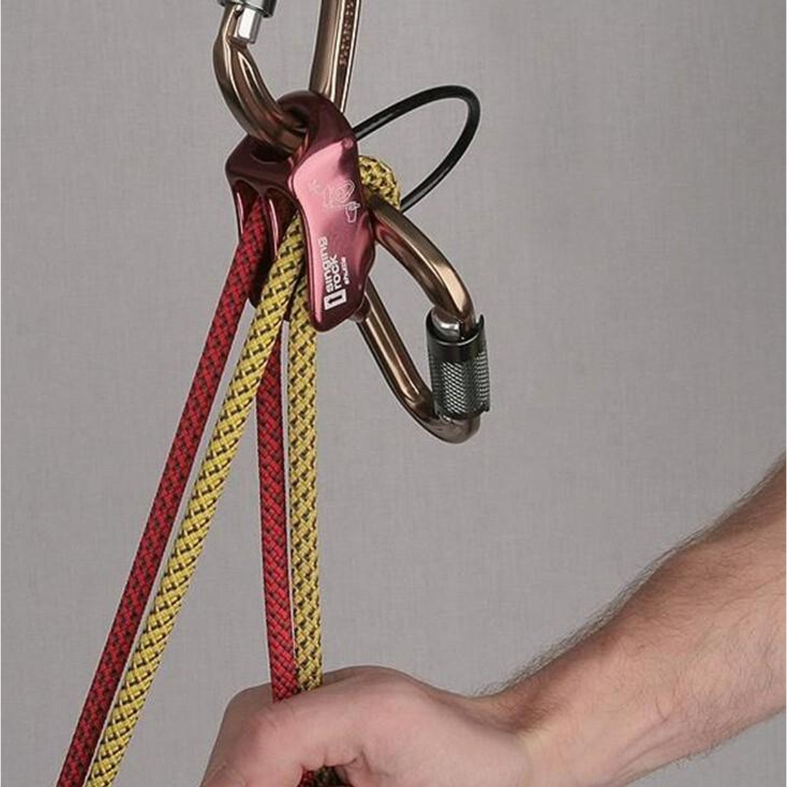 Asegurador Shuttle Singing Rock 9