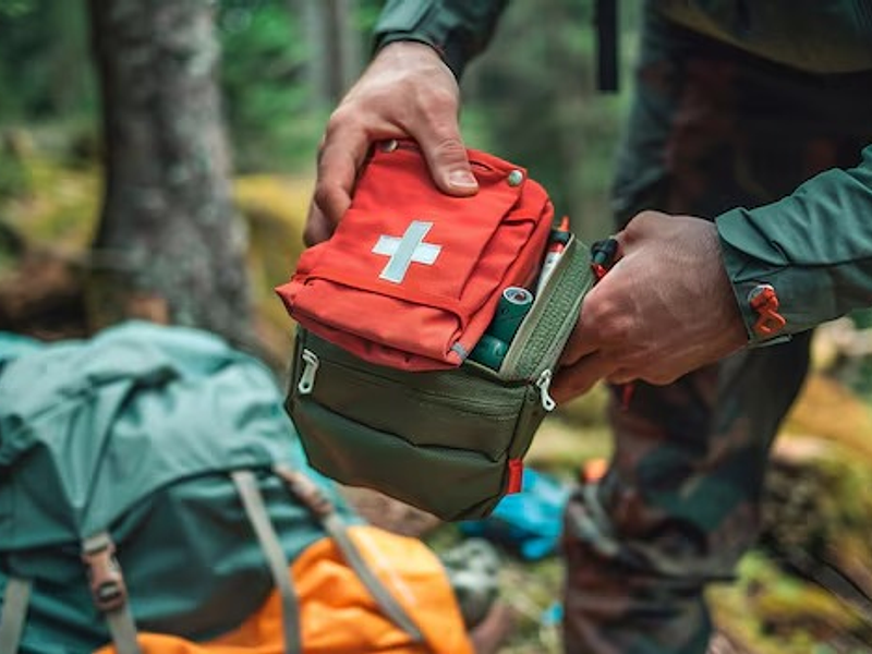 Botiquín de montaña: por qué es esencial y dónde equiparte en Chillán