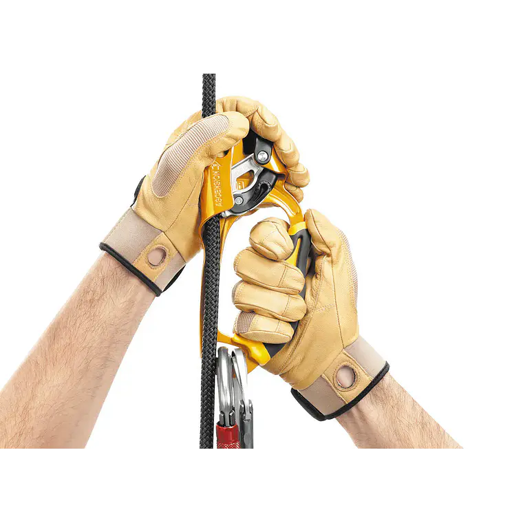 Puño Derecho Bloqueador Petzl ASCENSION para Ascenso por Cuerda 5