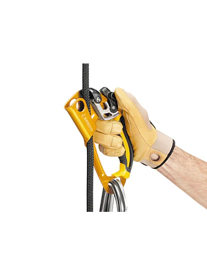 Puño Derecho Bloqueador Petzl ASCENSION para Ascenso por Cuerda