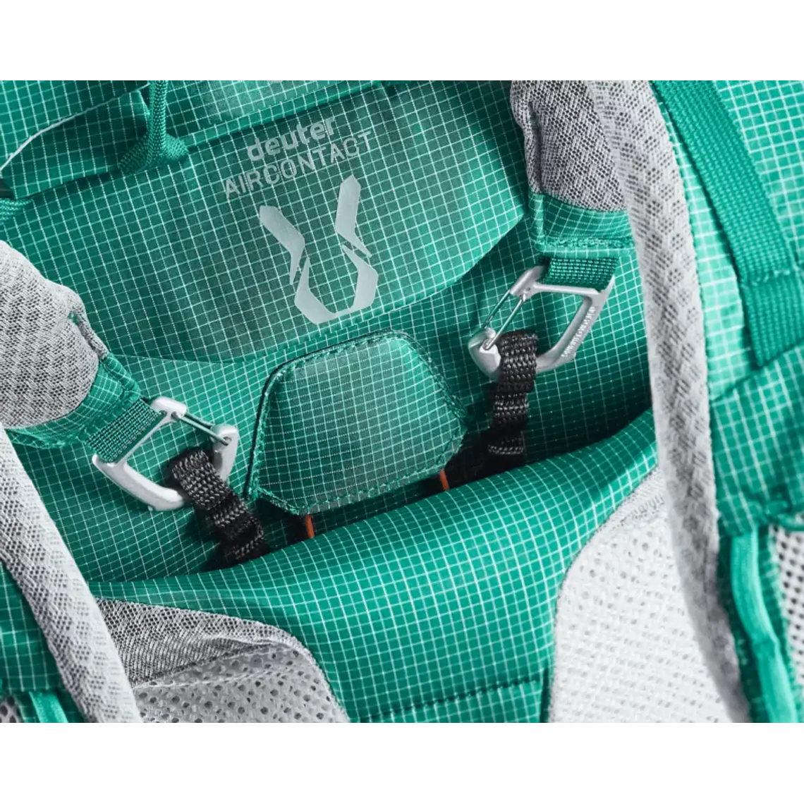 Mochila Deuter Aircontact Ultra 50+5 L – Trekking y Larga Distancia 8