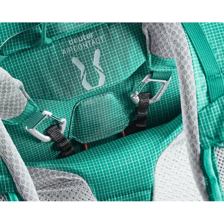 Mochila Deuter Aircontact Ultra 50+5 L – Trekking y Larga Distancia 8